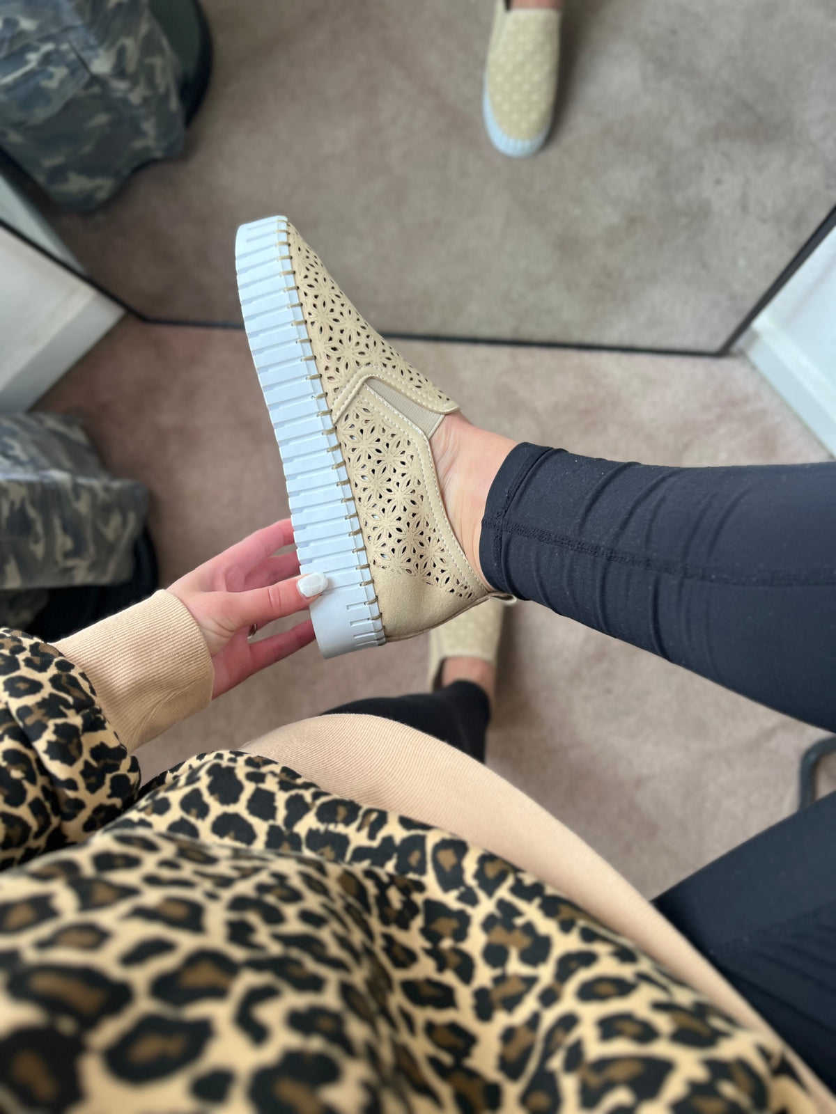 Nicole Sneakers