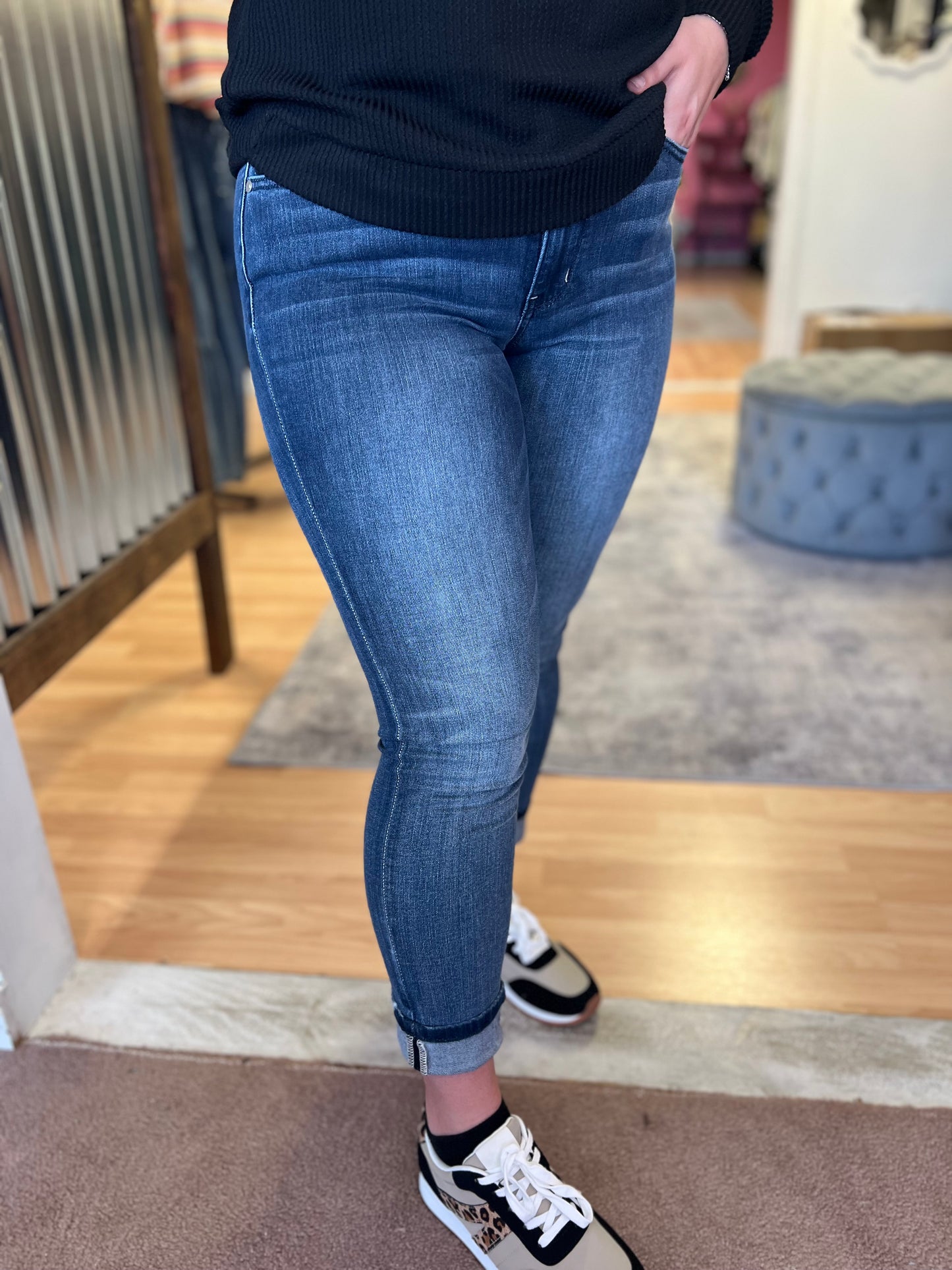 Mid Rise Skinny Capri, Dark Wash