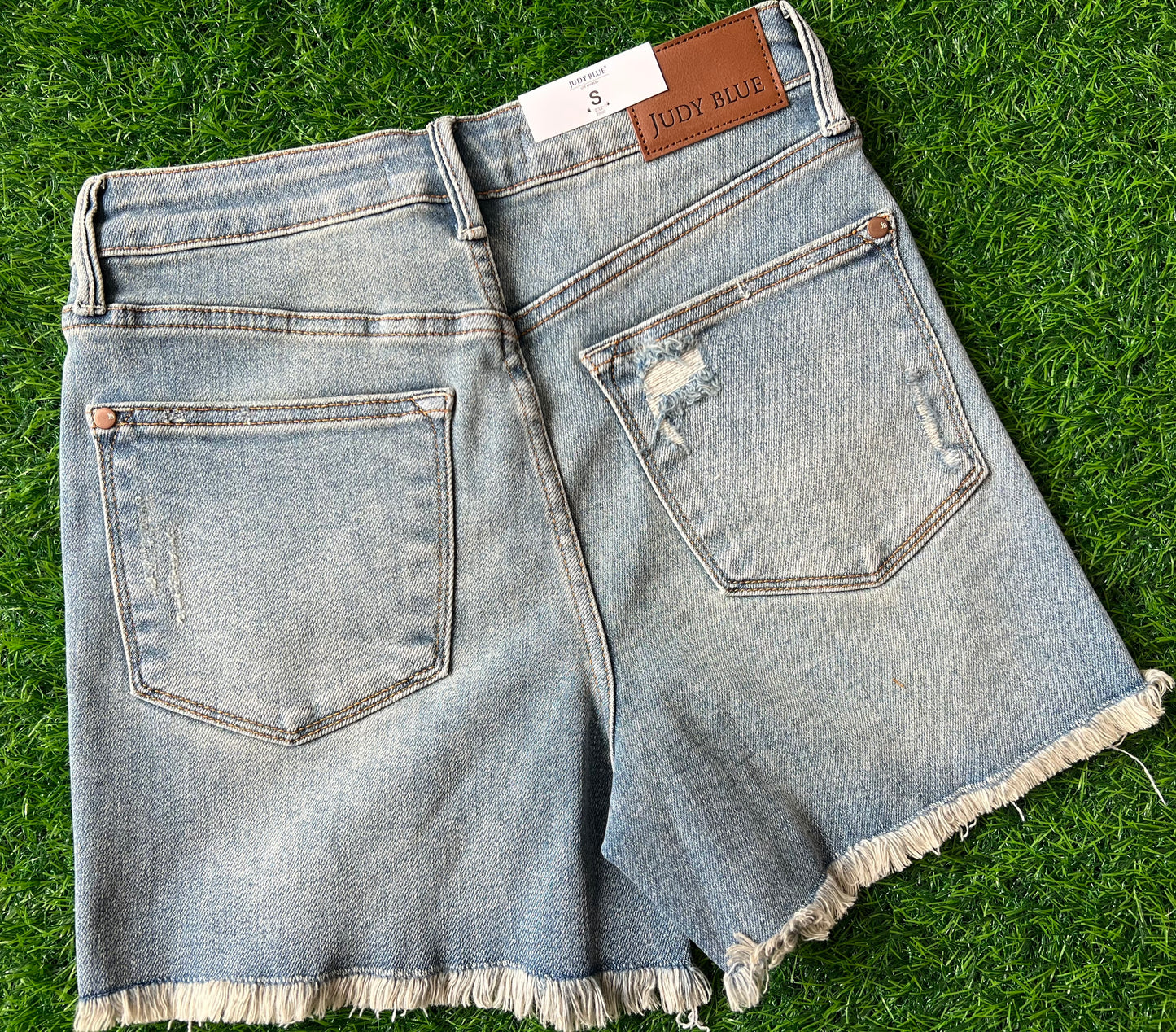 JB HIGH WAIST FLY VINTAGE WASH STITCH SHORTS