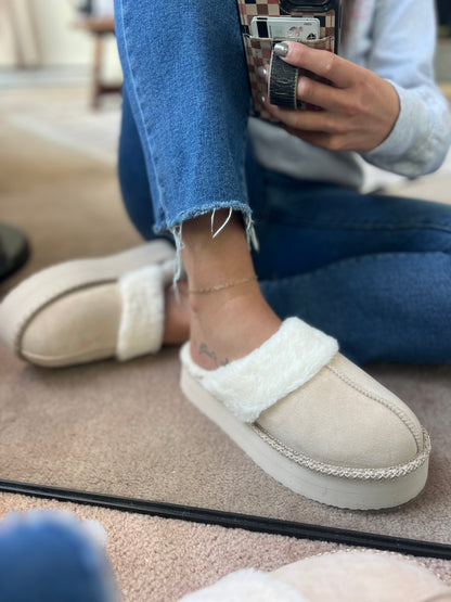 Delaney Slippers, Cream