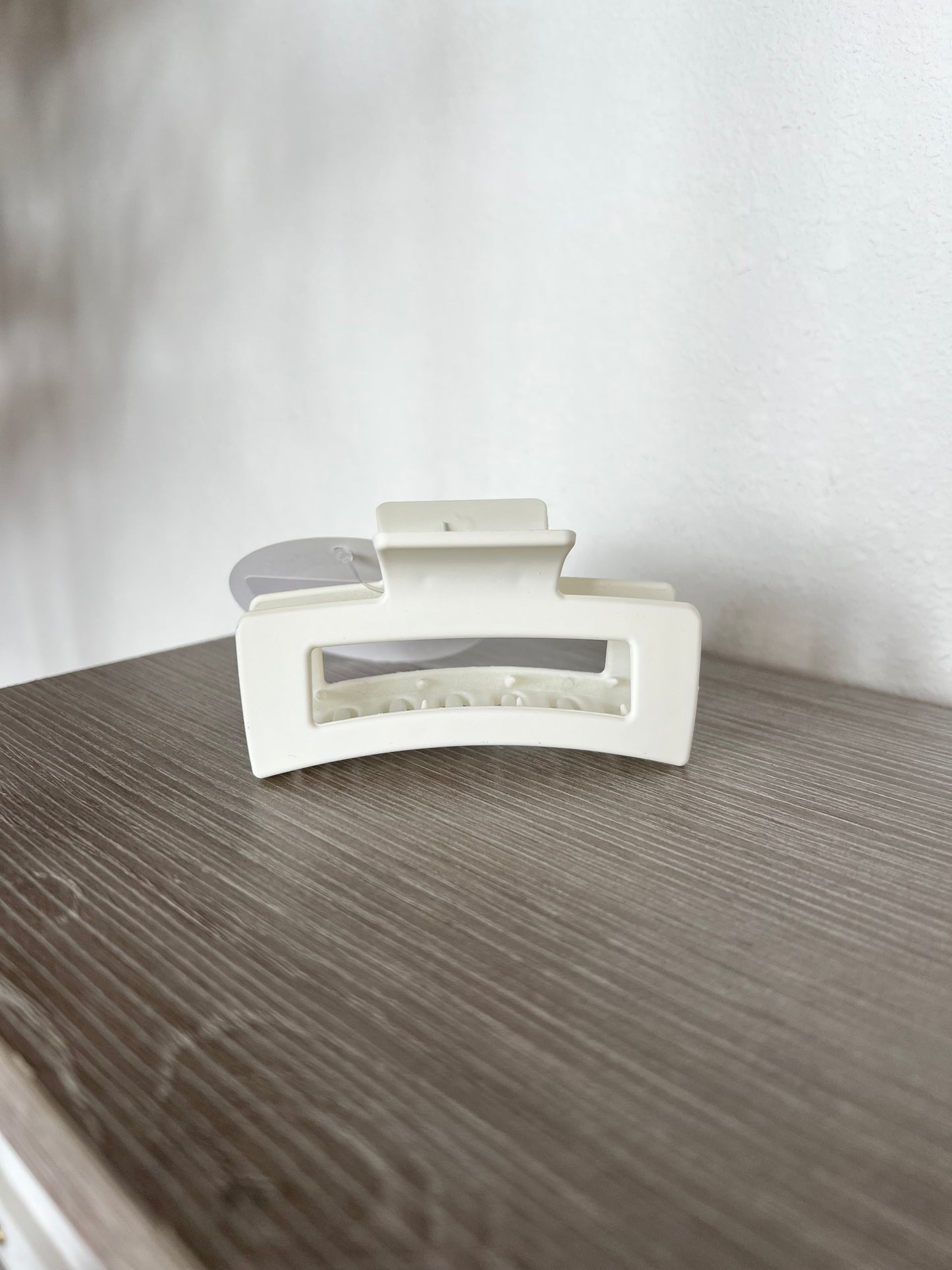 Effortless Hair Clip, White