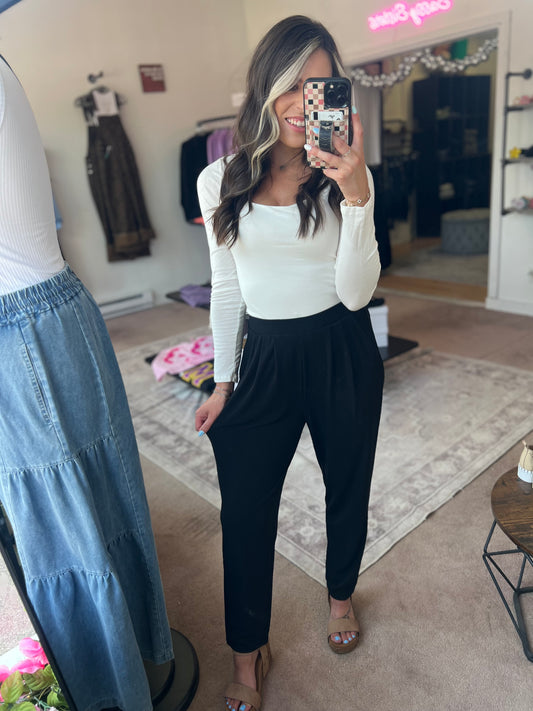 Pleated Pants, Black