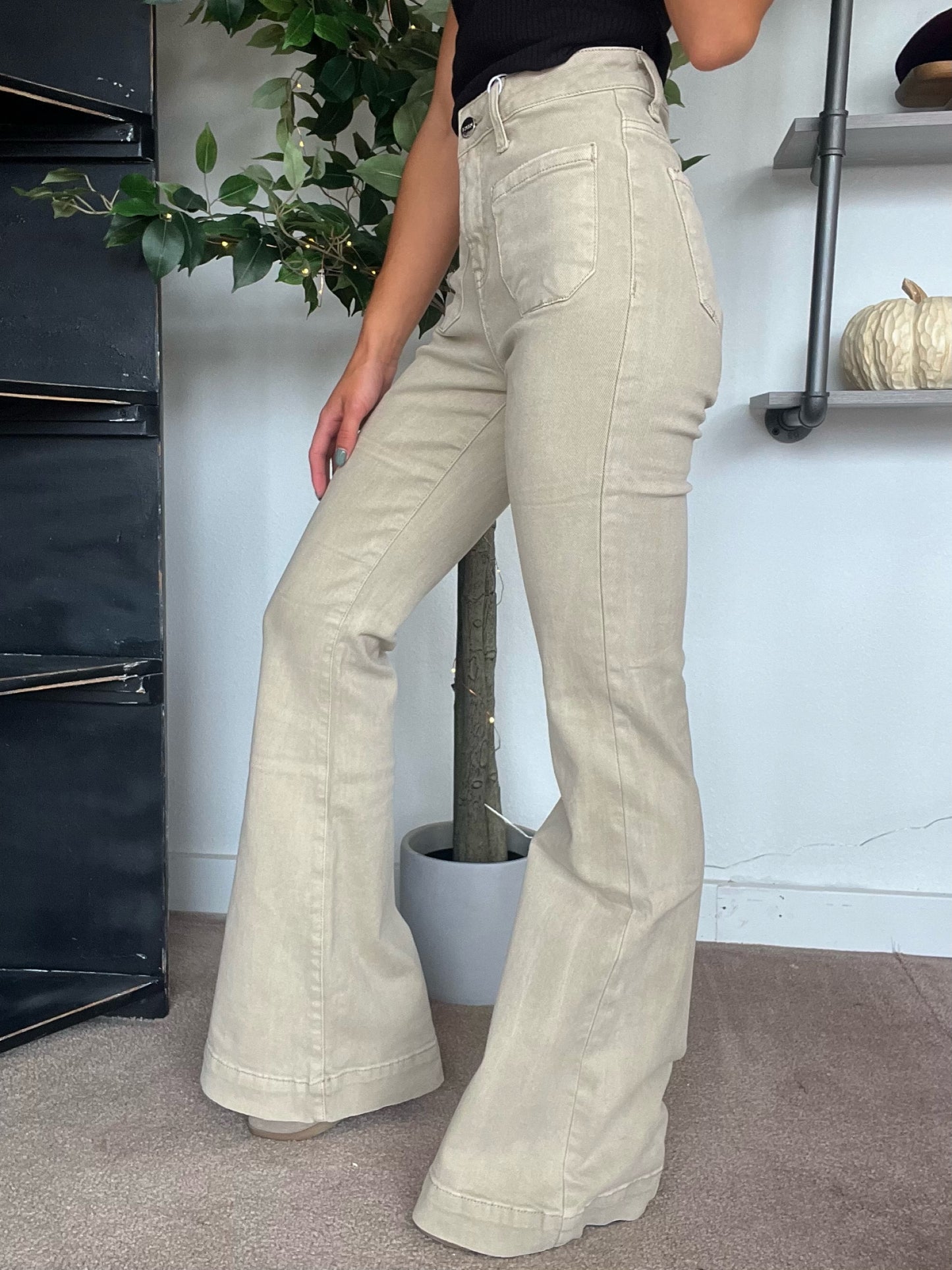 Lydia Patch Pocket Bell Bottoms, Sand Risen