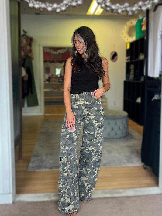 Nori Camo High Rise Cargo Pants, HIDDEN
