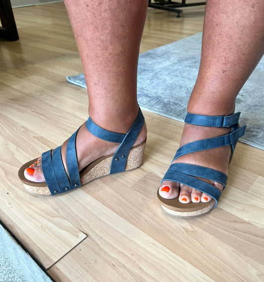 Harriett Strappy Wedge, Navy