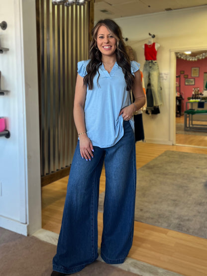 Lizzy Flutter Sleeve Top, Blue